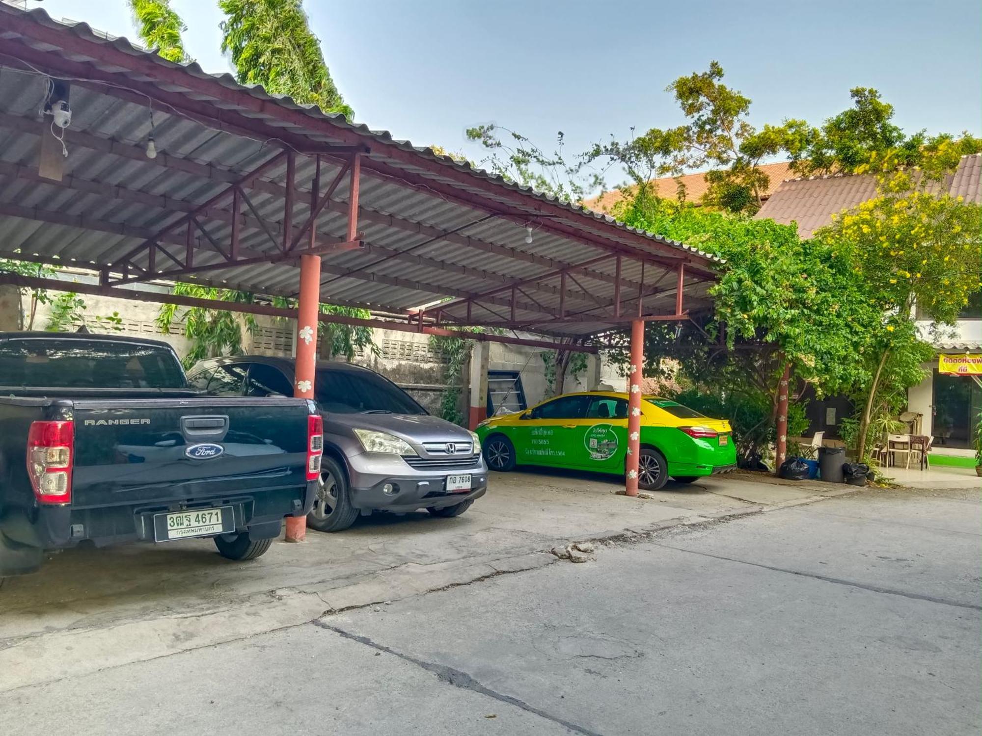 Banyan Resort Bangsaen Exterior photo