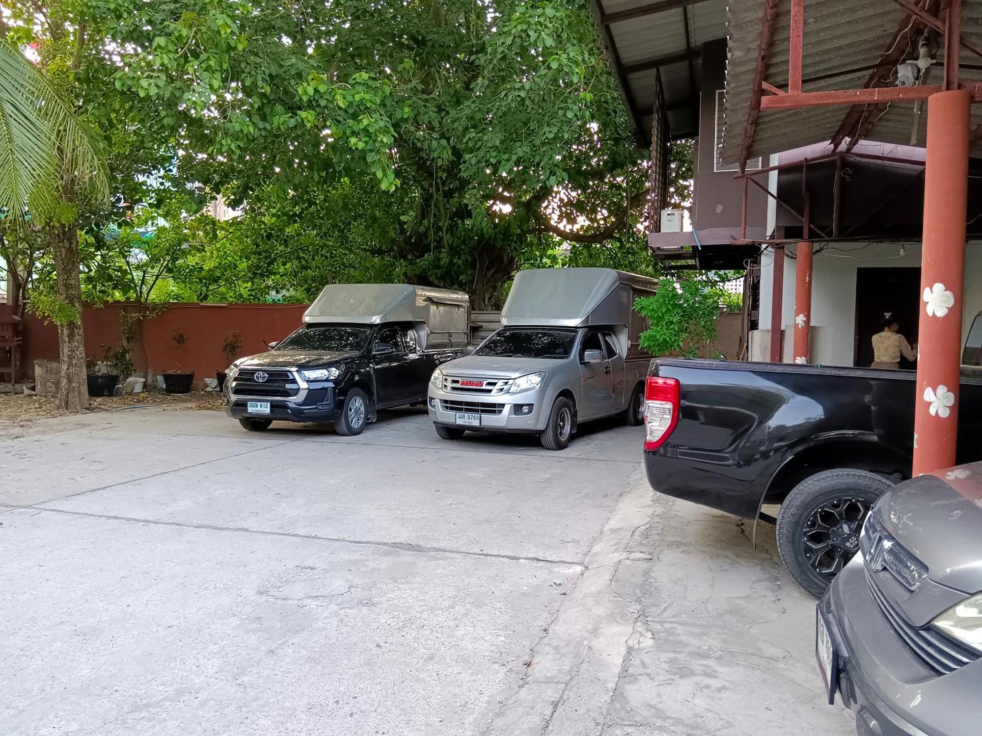 Banyan Resort Bangsaen Exterior photo